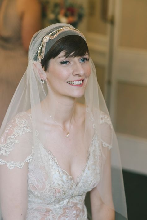 Bride wears a Vintage Inspired Juliet Cap Veil. Image by Pete Cranston Juliet Cap Veil Short Hair, Veil Short Hair, Juliette Cap Veil, Juliet Veil, Wedding Veil Styles, Vintage Veil, Juliet Cap Veil, Veil Short, Short Hair Bride