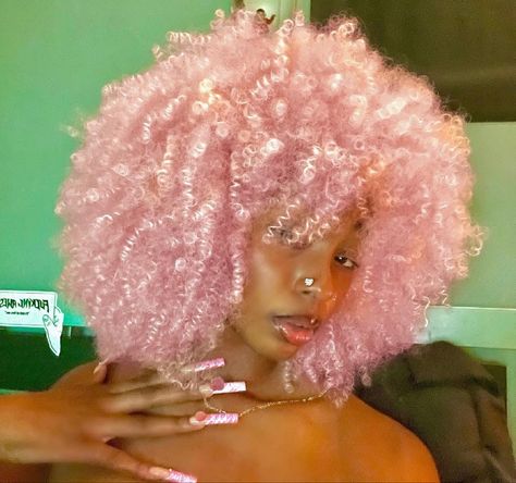 Afro Hair Dye, Pink Peach Hair, Pink Afro, Dyed Curly Hair, Mina Ashido, Short Box Braids Hairstyles, Peach Hair, Dyed Hair Inspiration, Pretty Hair Color