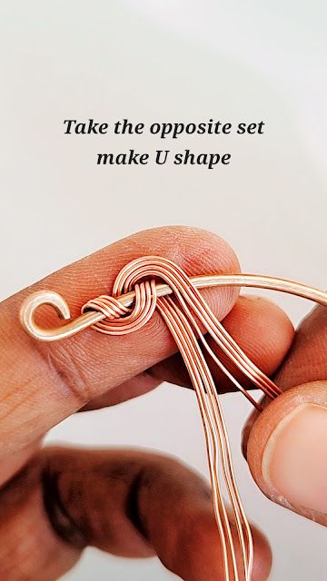 DIY Wire Wrap Bracelet Tutorial Metal Jewellery Handmade, Wire Wrapped Jewelry Bracelets, Aluminum Wire Jewelry Diy, Silver Wire Jewelry Diy, Wire Wrap Bracelet Tutorial, Diy Leather Bracelet Tutorial, Easy Diy Jewelry To Sell, Wire Work Jewelry Tutorials, How To Make Wire Jewelry