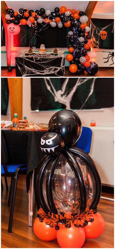 Halloween Balloon Centerpiece Ideas, Halloween Filled Balloons, Ballon Halloween Decoration, Halloween Chairs Decorating Ideas, Halloween Decorations With Balloons, Halloween Bobo Balloon Ideas, Halloween Stuffed Balloon Ideas, Halloween Decor Balloons, Halloween Bubble Balloons