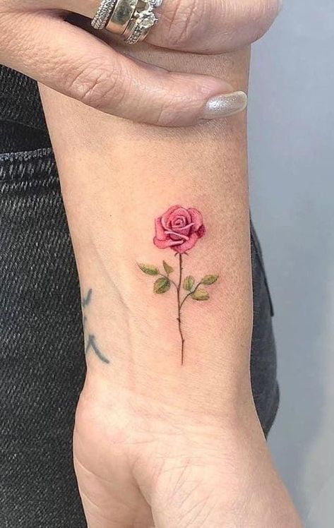 Pink Rose Tattoo, Tattoos Delicate, Roses Tattoos, Infected Tattoo, Font Tato, Pink Rose Tattoos, Rose Hand Tattoo, Rose Tattoos For Women, Petit Tattoo