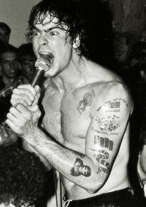 Henry Rollins, Black Flag Henry Rollins Tattoo, Henry Rollins, Cactus Tattoo, Punk Poster, Arte Punk, Punk Aesthetic, Hardcore Punk, Sun Tattoo, I'm With The Band