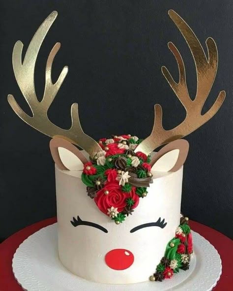 Gökkuşaği Pasta, Christmas Cake Decorating, Christmas Birthday Cake, Γενέθλια Mickey Mouse, Reindeer Cakes, Christmas Themed Cake, Christmas Cake Designs, Christmas Cake Decorations, Xmas Cake