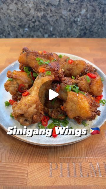 Sinigang Wings, Shrimp Sinigang Recipe, Sinigang Chicken Wings, Easy Sinigang Recipe, Sinigang Na Baka Filipino Recipes, Sinigang Mix Sampalok, Chicken Wing Marinade, Calamansi Juice, Wings Recipe Baked