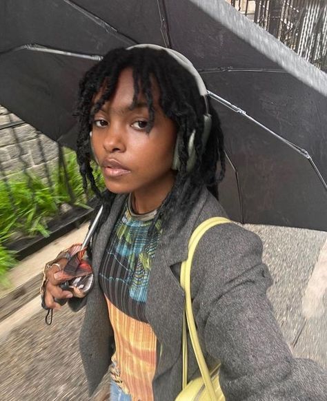 Isthisfate Instagram, Pretty Woc, Loc Bangs, Starter Dreads, Black Women Dreadlocks, Destiny Joseph, Hestia Jones, Black Hair Inspiration, Short Locs Hairstyles