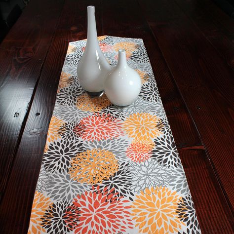 How To Sew a Reversible Table Runner | OFS Maker's Mill Easy Table Runners Simple, 10 Minute Table Runner, Diy Table Runner, Sew Machine, Reversible Table Runner, Diy Sewing Table, Table Topper Patterns, Painted Trunk, Table Runner Diy