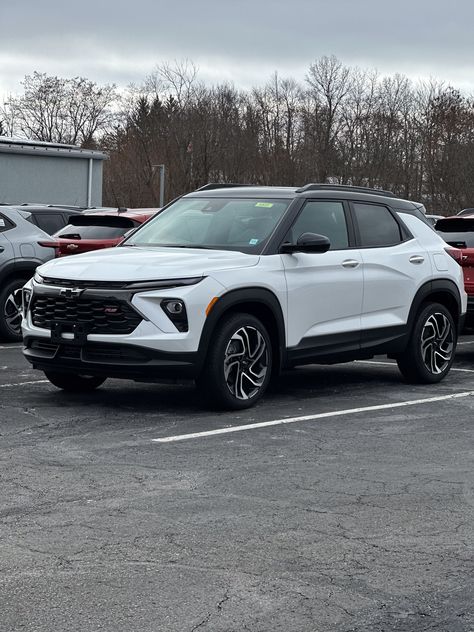 Discover boundless possibilities with the 2024 Trailblazer RS, your gateway to adventure! 😎 🌎 ⛰️( Stock#:G46433)

#HealeyBrothers #HudsonValley #HVNY  #orangecountyny  #suv #chevy #chevrolet #chevytrailblazer #middletownny  #newhamptonny #nys Chevy Trailblazer Rs, 2024 Chevy Silverado Ev, Chevy Blazer 2024, 2024 Chevy Trailblazer, Chevrolet Trailblazer 2023, New Hampton, Car Purchase, Chevy Trailblazer, Chevrolet Trailblazer