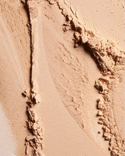 Aude Angot on Instagram: "< Beige for @lauramercier Photographs by @maximepoiblanc CD @melise.senaydin AD @emilymkemp Assistante @hehyea . . . . . . . . . . #texture #powder #beige #photography #stilllifephotography #abstract #stilllifephotography #smear #beauty #cosmetics" Loose Powder Packaging, Powder Texture Photography, Beige Photography, Powder Photography, 2023 Beige, Makeup Workshop, Beige Skin, Powder Texture, Texture Photography