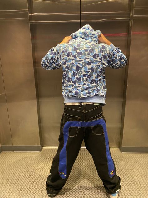 Custom Bape Jeans, Bape Jeans Outfit, Evisu Jeans Outfit, Bape Jeans, Streetwear 2023, Bape Outfits, Evisu Jeans, Hypebeast Room, Branded Outfits