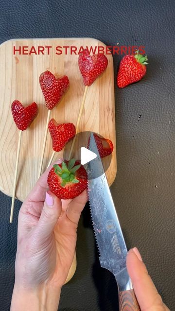 NICE🥾CUTE🥾SET on Instagram: "CHOCOLATE COVERED HEART STRAWBERRIES So cute and easy I used Strawberries from@Tradorjoes Dipping Chocolate from@HobbyLobby Mason jars and Spray Paint from @Walmart You should try them and let me know how they came out ENJOY Happy Valentine’s#chocolatecoveredstrawberries#galentinesday#valentinescrafts #valentines#valentinessweets #valentinestreats #valentinesdayideas#valentinesdecor#valentinescrafts #instagram#tradorjoes#ad#walmart #hobbylobby #chocolate #strawberries #strawberry #love#loveislove" Heart Chocolate Covered Strawberries, Strawberry Butterflies, Heart Strawberries, Dipping Chocolate, Fruit Board, Strawberry Love, Strawberry Heart, Strawberry Art, Strawberry Hearts