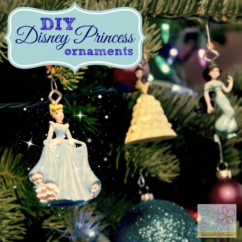 Disney Princess Christmas Tree, Princess Christmas Tree, Diy Disney Princess, Princess Ornaments, Disney Ornaments Diy, Disney Princess Christmas, Disney Princess Ornaments, Disney Tree, Princess Christmas