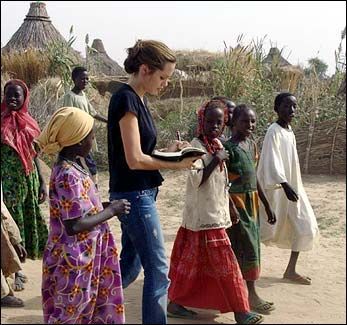 Humanitarian Angelina Jolie Charity, Brad And Angie, Angelina Jolie Style, Brad And Angelina, Humanitarian Work, Jolie Pitt, Charity Work, Sarah Michelle Gellar, Celebrity Moms