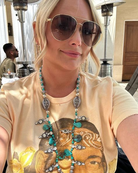 Miranda Lambert (@mirandalambert) • Instagram photos and videos Miranda Lambert Photos, Peace Necklace, Make My Day, Miranda Lambert, Embrace Life, Anything Is Possible, Sweet Words, Carrie Underwood, Country Singers