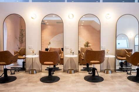 Small Hair Salon, Tan Salon, Salon Suite Decor, Gold Arch Mirror, Hair Salon Chairs, Salon Styling Chairs, Platform Games, Beauty Room Salon, Salon Mirrors