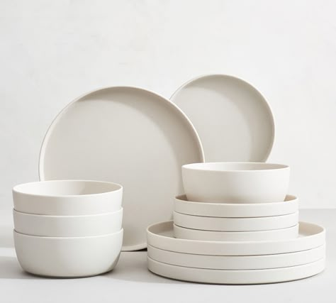 Assiette Design, Melamine Dinnerware Sets, Barn Kitchen, Modern Dinnerware, Melamine Dinner Plates, Melamine Dinnerware, Stoneware Dinnerware, White Dishes, White Plates