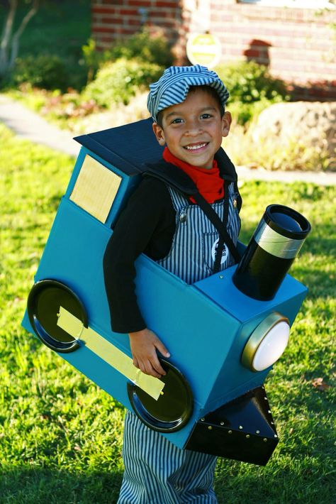 Diy Train Conductor Costume, Train Costumes For Kids, Train Halloween Costume, Train Engineer Costume, Train Conductor Costume, Farm Costumes, Train Conductor Hat, Cardboard Train, Train Birthday Theme