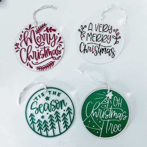 "3.5\" round acrylic Christmas ornaments!" Acrylic Christmas Ornament Ideas, Holiday Ornaments Cricut, Merry Christmas Ornaments Diy, Painting Acrylic Ornaments, Vinyl Project Ideas, Acrilyc Christmas Ornaments, Cricut Projects Christmas Ornaments, Acrylic Ornaments Diy Christmas, Christmas Decor Ideas Cricut