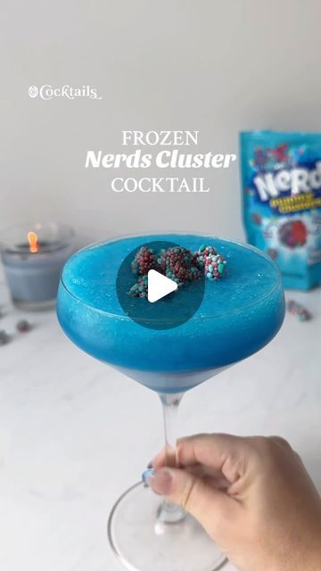 Cocktails (21+ to follow) on Instagram: "Add a pop of color to your day with this Frozen Nerds Cluster Cocktail!🍬💙 It’s so refreshing, and perfect for a hot summer day!🤩 Comment below if you would try this!✨ #frozennerdsclustercocktail #frozen #nerdscluster #nerds #cocktail #candy #gummy #blueraspberry #frozencocktails #frozendrinks #boozy #nerdsgummyclusters" Nerds Cocktail, Nerd Clusters, Cocktail Franks, Frozen Drinks Alcohol, Frozen Cocktail, Candy Gummy, Candy Cocktails, Nerds Candy, Cocktail Drinks Alcoholic