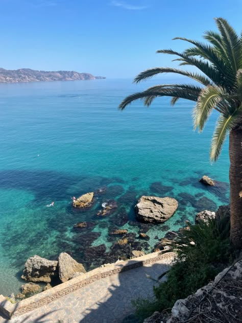 Nerja Spain Aesthetic, Spain Beach Aesthetic, Alicante Spain Aesthetic, Malaga Spain Aesthetic, Spain Nerja, Spain Beaches, Nerja Spain, Spain Beach, Menorca Spain