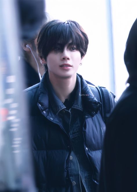 Txt Airport, Kang Taehyun, Icn Airport, King Of My Heart, Flower Boys, Future Boyfriend, Kpop Fashion, Baby Cats, Better Life