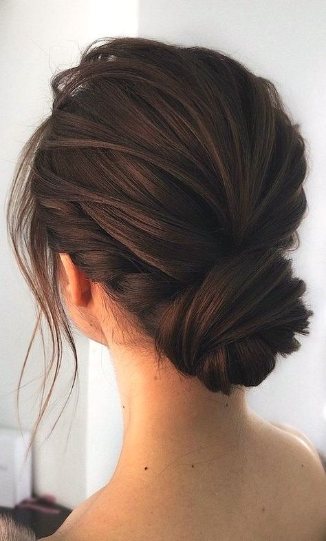 36 Elegant And Fresh Wedding Hairstyle Trendy In 2019 hair style, wedding hair style, hair braid Neck Models, Wedding Hair Up, Vintage Wedding Hair, Bridal Hair Updo, Wedding Hair Inspiration, Low Bun, Hair Up Styles, Penteado Cabelo Curto, فستان سهرة