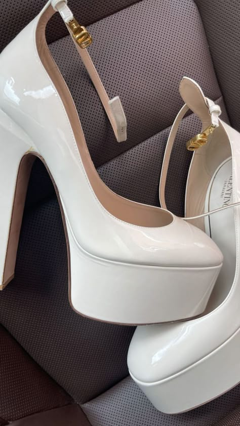 valentino heels for a wedding wedding dress inspiration italian designer fancy wedding treat yourself Wedding Heels Valentino, White Heels Chanel, Valentino Heels White, Ysl Heels White, White Versace Heels, Luxury Shoes Heels, Expensive Heels, Valentino High Heels, Valentino Shoes Heels