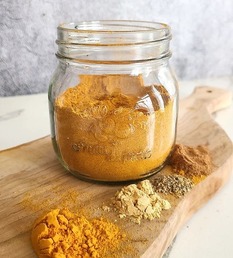 Golden Milk Mix Recipe Diy Golden Milk Powder, Golden Milk Recipe Turmeric, Turmeric Latte Recipe, Health Potion, Golden Milk Recipe, Turmeric Tea Recipe, Turmeric Drink, Golden Milk Latte, Gold Milk