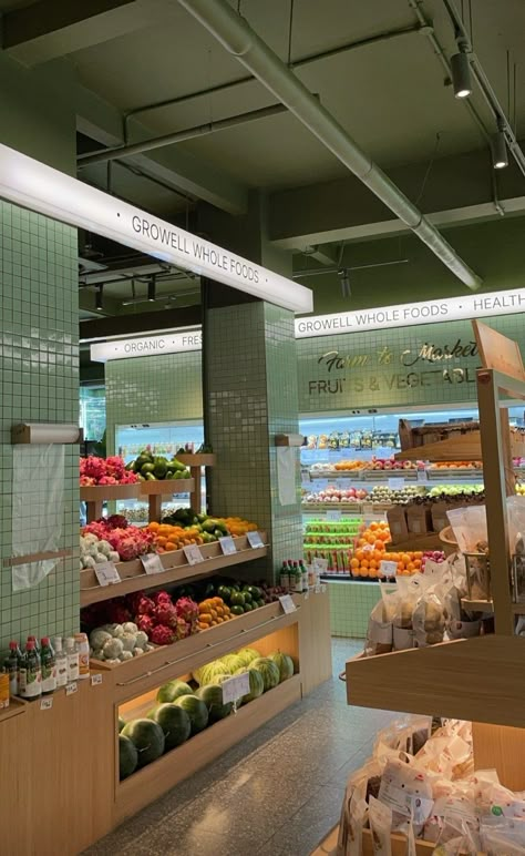 Cute Grocery Store, Supermarket Design Ideas, Green Bakery, Grocery Store Aesthetic, Market Restaurant, Store Architecture, Bakery Store, Grocery Store Design, Supermarket Design