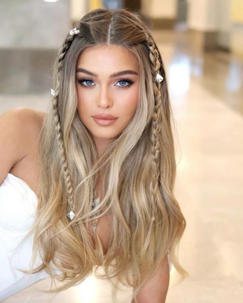 Music Festival Hair, Coachella Hair, Concert Hairstyles, Hairstyles 2024, Viking Hair, Chique Outfits, Hair Ponytail Styles, Festival Hair, Long Curly Hair