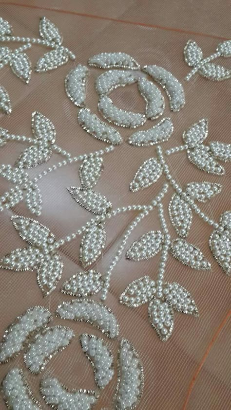 Pearl Embroidery Designs, Moti Work Blouse, Birds Embroidery Designs, Pearl Work, Hand Beaded Embroidery, Diy Embroidery Designs, Bead Embroidery Tutorial, Hand Embroidery Patterns Flowers, Bead Embroidery Patterns