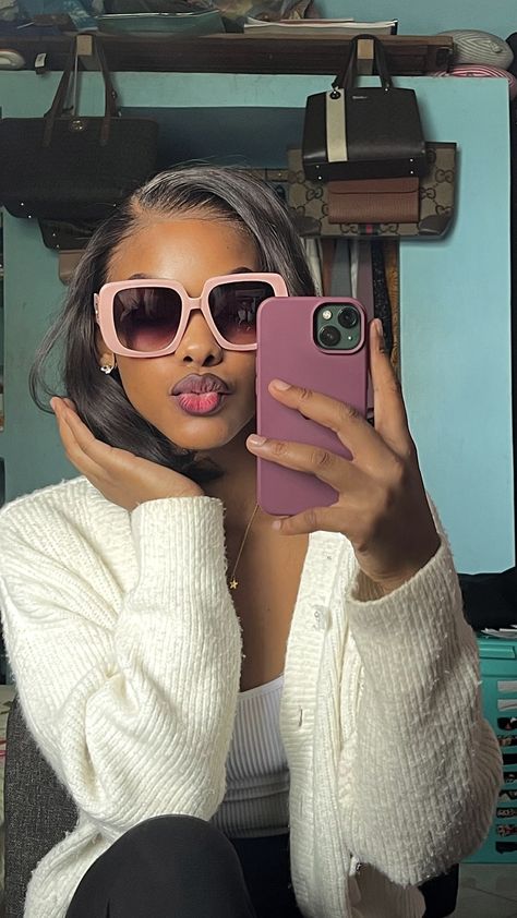 Glasses Fashion Women, Mom Jeans Outfit, Women's Wigs, Black Femininity, Pretty Hair, Trendy Fashion Women, Chic Outfits, Everyday Fashion, Black Women