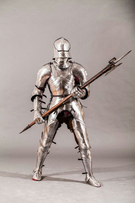 Battle Warrior, Costume Chevalier, Gothic Armor, Medieval Warriors, Full Body Armor, Medieval Knight Armor, Steel Armor, Sca Armor, Armor Suit