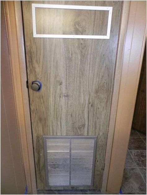 Mobile Home Door Repairs and Makeover Ideas – Mobile Home Living Mobile Home Walls Makeover, Old Mobile Home Makeover, Mobile Home Walls, Diy Mobile Home Remodel, Mobile Home Redo, Mobile Home Doors, Mobile Home Kitchens, New Mobile Homes, Mobile Home Repair