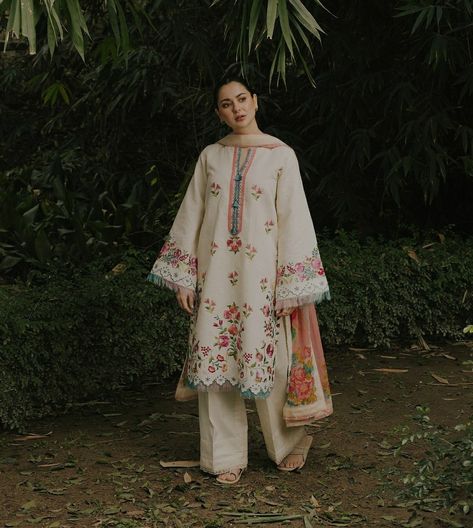 Zara Shahjahan, Pakistani Women Dresses, Pakistani Fashion Casual, Desi Fashion Casual, Pakistani Fancy Dresses, Pakistani Dresses Casual, Pakistani Fashion Party Wear, Beautiful Pakistani Dresses, Summer Lawn