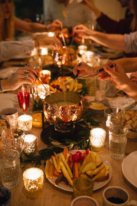 Fondue Dinner Party, Cheese Fondue Party, Best Cheese Fondue, New Years Dinner Party, Fondue Dinner, Raclette Party, Fondue Night, Fondue Party, New Years Dinner