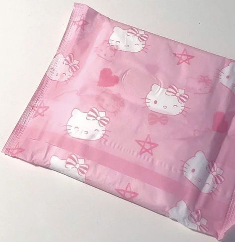 Period Pads, Makeup Drawer Organization, Hello Kitty Aesthetic, Cute Hello Kitty, Hate School, Purse Essentials, Hello Kit, Super Kawaii, Sanitary Pads