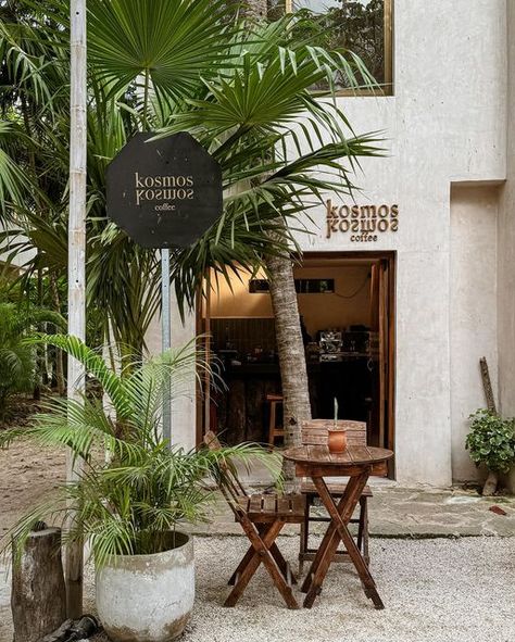 Davina Tan MY⚡️NYC on Instagram: "Yes to this cute coffee shop in Tulum. The ‘outdoors indoor, embracing nature, rustic chic’ vibe is 💯 the Tulum aesthetic and I’m here for it. #heydavinaxtulum #mexicotravel #tulumvibes #coffeeshop #coffeeshopcorners #manmakecoffee #anakkopi #sharingaworldofshops" Tulum Aesthetic, Rustic Cafe, Cute Coffee Shop, Cafe Shop Design, Embrace Nature, Farm Shop, Cute Coffee, Cafe Shop, Cafe Design