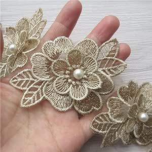 Wedding Dress Diy Sewing, Bridal Fan, Bridal Ornaments, Robe Diy, Embellished Wedding Dress, Diy Sy, Golden Lace, Diy Wedding Dress, Embellishment Diy