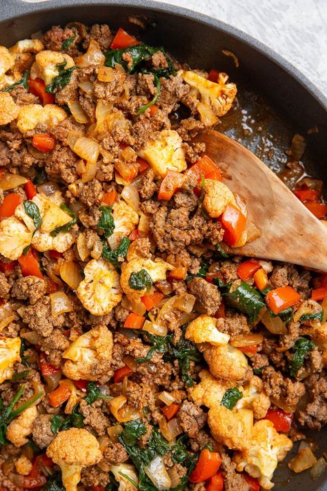 Mexican Ground Beef and Cauliflower Skillet Beef Cauliflower, Recipes That Use Cauliflower, Low Carb Recipes Ground Beef, Ground Bison Dinner Ideas, Low Carb Recipes For Type 2 Diabetics, Ground Beef Cauliflower Casserole, Ground Turkey And Cauliflower Recipes, Ground Beef With Peppers, Beef Protein Meals