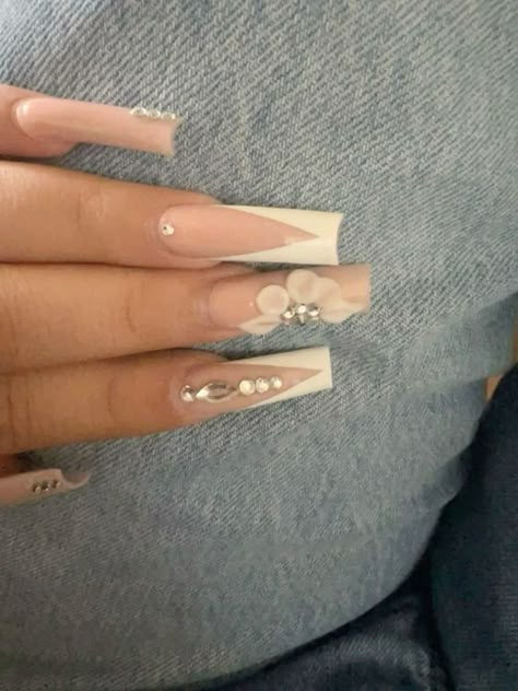 Nail Inspo Gems, Paste Nails, Latina Nails, 3d Flowers, New Set, Nails Nailart, Nail Inspo, Gems, Nails