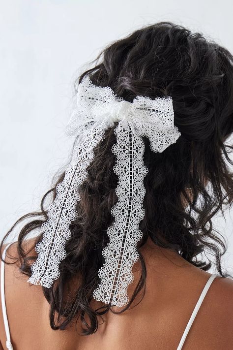 Cute coquette hair clip in an oversized lace bow design. Features delicate lace detailing with hanging ribbons and a silver-tone snap fastened hair clip. Lace Ribbon Hair, Coquette Hairstyles, Lace Hair Bow, Coquette Hair, Bun Bow, Lace Hair Accessories, Bow Outfit, Mexican Hairstyles, Bow Aesthetic