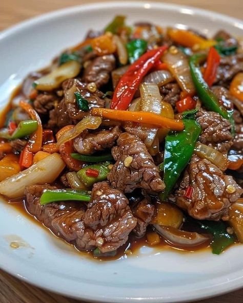 Jamie Oliver Recipes | CHINESE BEEF AND ONION STIR-FRY 🥩🧅 | Facebook Chinese Beef Stir Fry, Chinese Pepper Steak, Chinese Beef, Recipes Chinese, Beef Flank, Beef Flank Steak, Homemade Chinese Food, Stir Fry Ingredients, Jamie Oliver Recipes