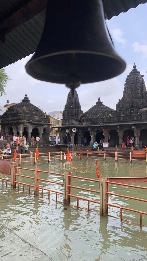 Trimbakeshwar Temple Aesthetic, Trimbakeshwar Temple Nashik, Shirdi Snap, Nashik Aesthetic, Nashik Snap, Trimbakeshwar Jyotirling, Mirror Selfie Men No Face, Trimbakeshwar Temple, Mahakal Pic Ujjain