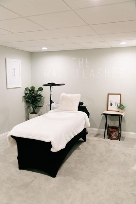 Lash Room Ideas Small Spaces Lash Room Ideas Small Spaces Design Beauty Room Minimalist, Minimal Lash Room, Neutral Lash Studio, Brow And Lash Studio, Brow Suite Decor, Home Lash Room Ideas, Modern Lash Room, Beige Lash Room, Lash Room Decor Small Spaces