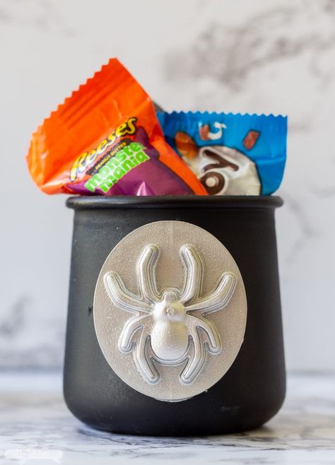 Oui Jar Halloween Projects, Oui Yogurt Jars Ideas Halloween, La Fermiere Yogurt Pots, Oui Yogurt Jars Ideas, Spooky Projects, Oui Jars, Decorate Halloween, Oui Yogurt, Yogurt Jars