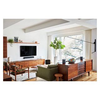 Home Tv Wall Ideas, Scandinavian Family Room, Floating Tv Console, Tv Wall Ideas, Transitional Living Room Design, Sonos One, Scandinavian Wall, Tv Wall Unit, Tv Wall Design