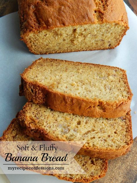 Fluffy Banana Bread Recipe, Best Ever Banana Cake, Fluffy Banana Bread, Fluffy Bread Recipe, Italian Lemon Pound Cake, Oatmeal Banana Bread, Banana Cake Recipe Easy, Easy Cakes To Make, Best Thanksgiving Recipes