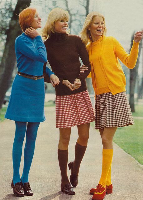 Style me vintage. The 1970s – Of fashion and other demons Moda Z Lat 70., Colorful Photoshoot, Fashion 60s, 1970 Fashion, Fashion 1970s, 60s 70s Fashion, Fashion 70s, 60s And 70s Fashion, 70s Inspired Fashion