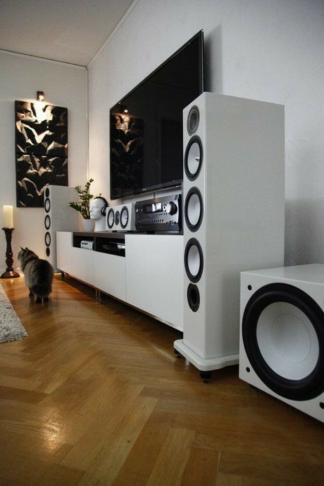 New Bedroom Ideas, Audiophile Room, Entryway Table Ideas, Home Theater Sound System, Best Home Theater System, Home Theater Room Design, Home Music Rooms, Theater Room Design, Home Theater Furniture