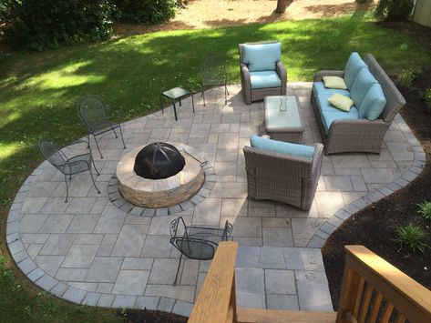 Patio out of Unilock's Beacon Hill Flagstone Paved Patio With Fire Pit, Unilock Beacon Hill Flagstone Fossil, Unilock Patio Ideas, Unilock Beacon Hill Flagstone, Diy Flagstone Patio, Diy Flagstone, Lake Backyard, Flagstone Patios, Unilock Pavers